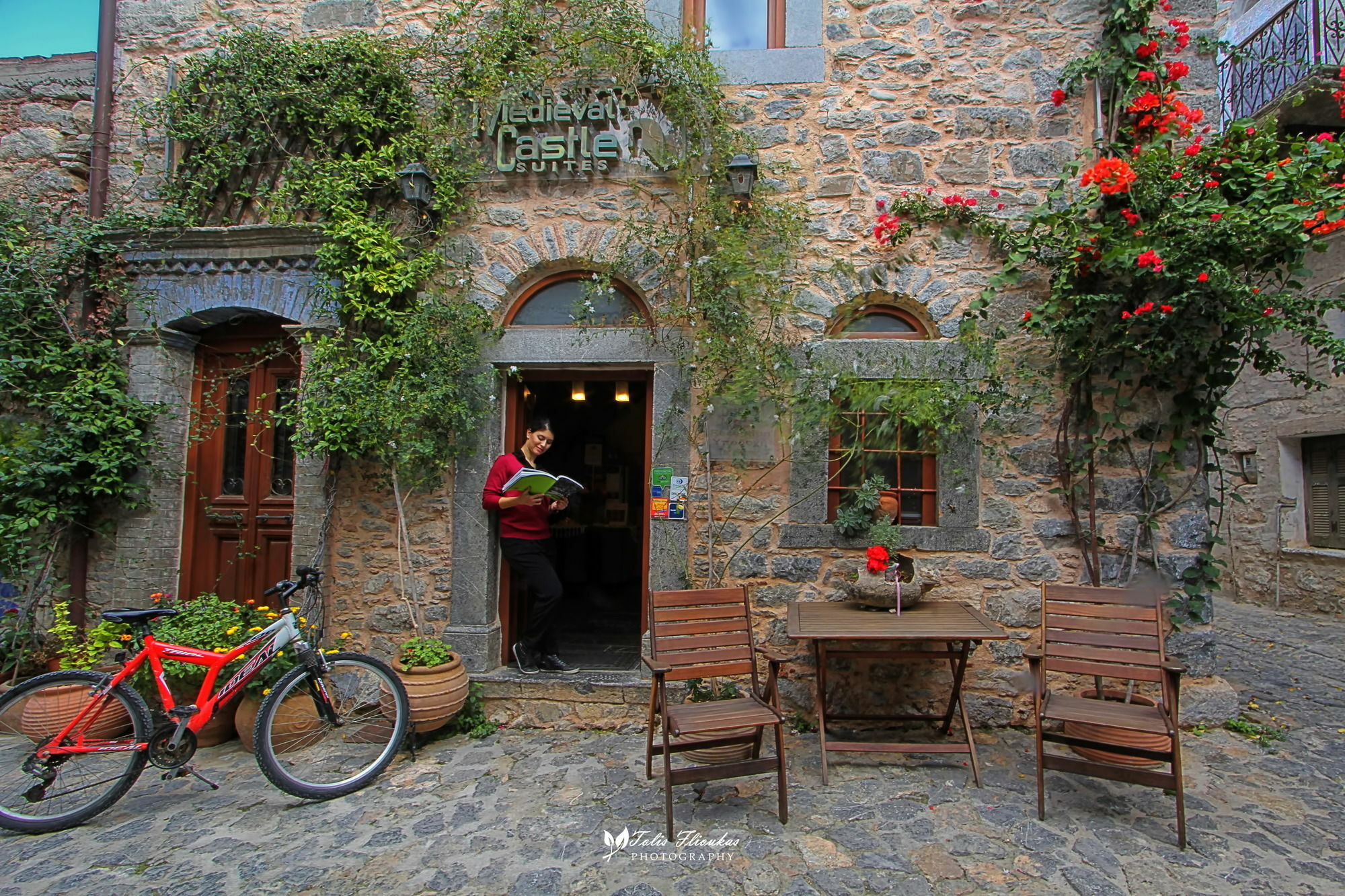 Mestá Medieval Castle المظهر الخارجي الصورة